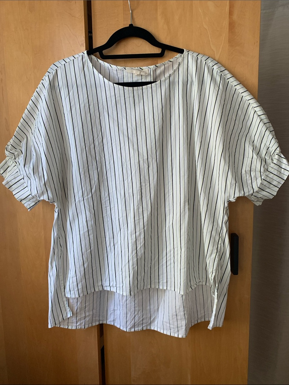 Melloday White with Black & yellow Stripe Short puffy Sleeve Blouse top – Size L